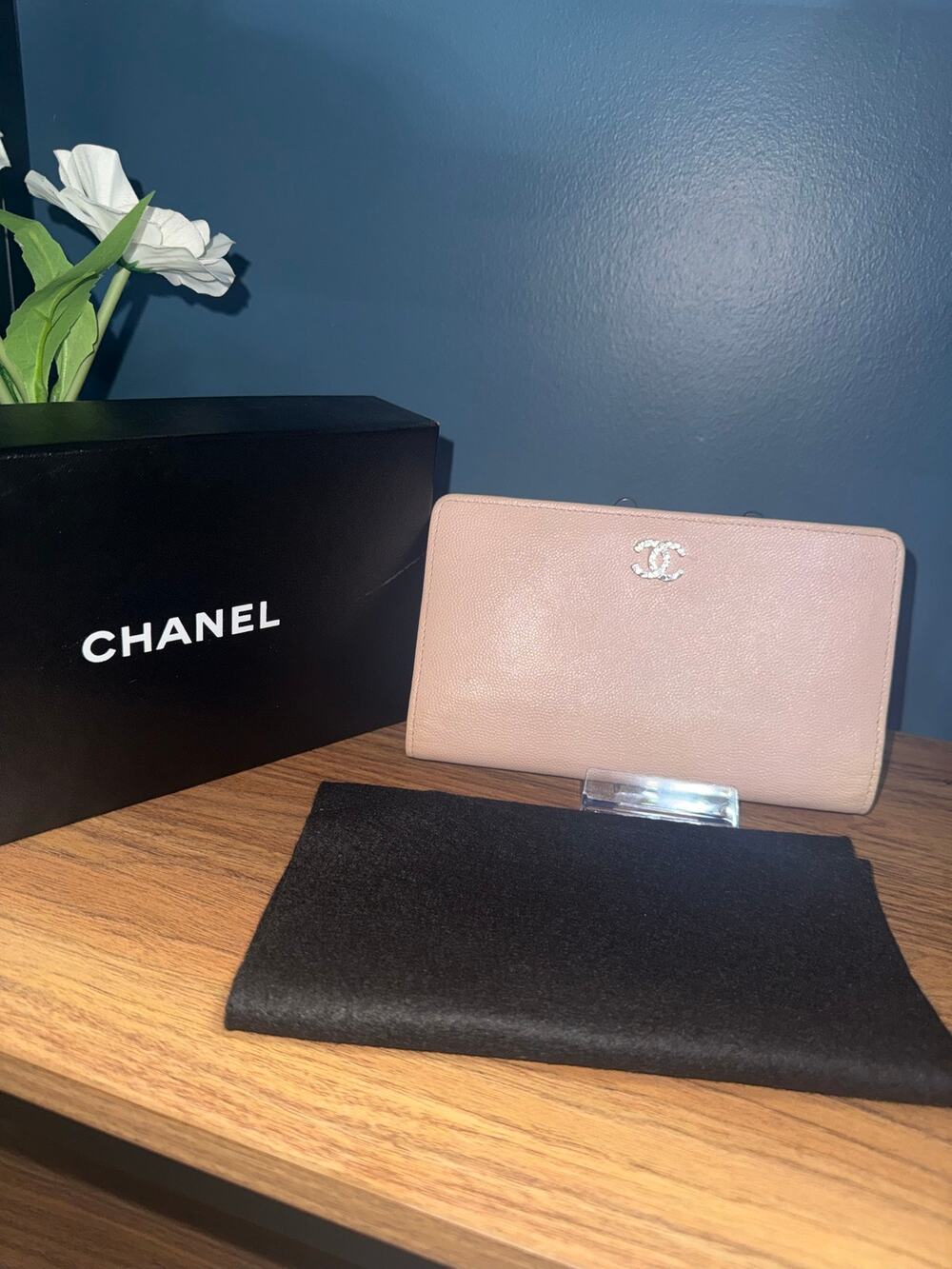 Chanel Caviar Leather Long Wallet Beige/Pink CC Logo with COA